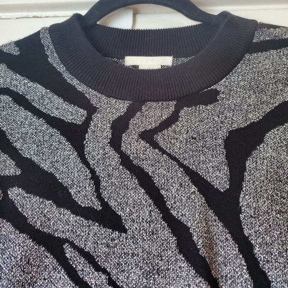 BLACK & SILVER SWEATER - Picture 2 of 4